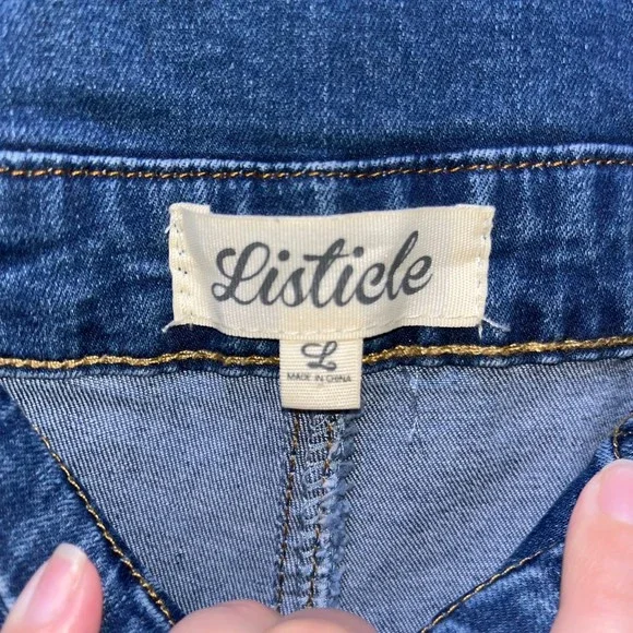 Listicle Women's L Blue Denim Rhomper Shortalls Farmer Festival Eras Tour - Picture 2 of 8